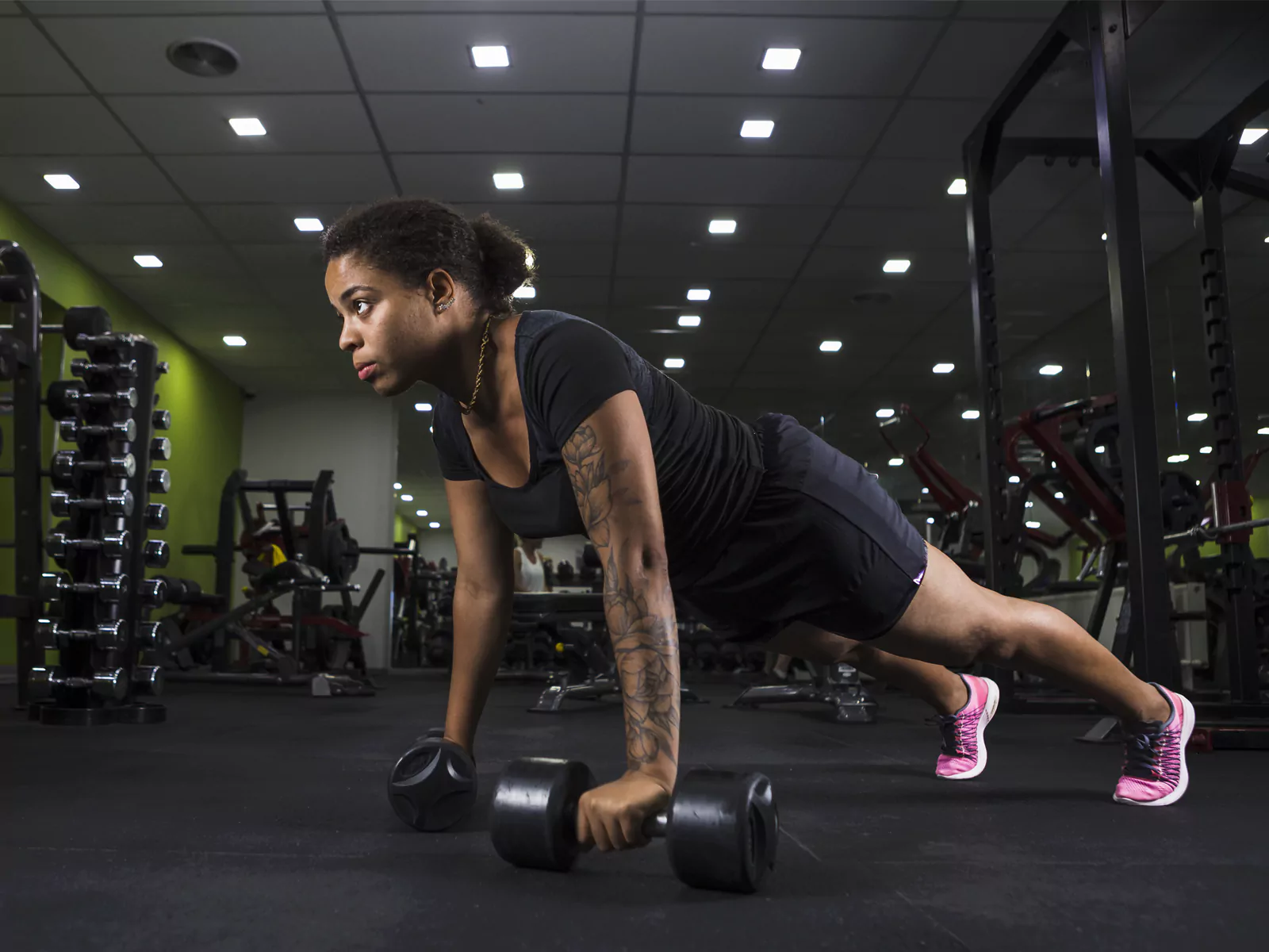 وسایل لازم برای باشگاه بدنسازی بانوان 4 اسم وسایل باشگاه بدنسازی بانوان